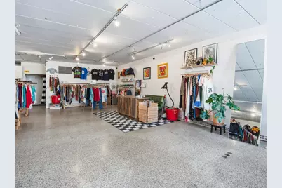 2425 Lyndale Avenue S, Minneapolis, MN 55405 - Photo 13