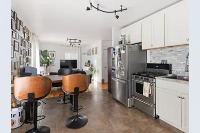 2425 Lyndale Avenue S, Minneapolis, MN 55405 - Photo 37