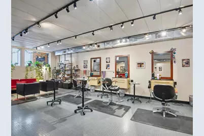 2425 Lyndale Avenue S, Minneapolis, MN 55405 - Photo 5