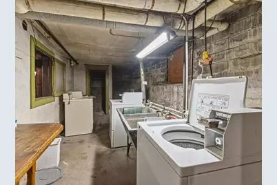 2425 Lyndale Avenue S, Minneapolis, MN 55405 - Photo 79