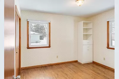 10608 Rhode Island Avenue N, Brooklyn Park, MN 55445 - Photo 15