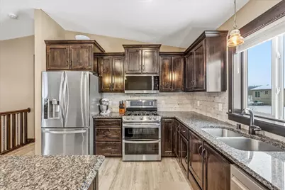 705 Greenwood Street SW, Isanti, MN 55040 - Photo 11