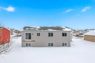 705 Greenwood St SW, Isanti, MN 55040 - Photo 27