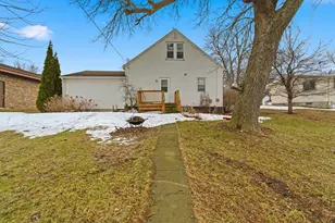 110 S 3rd St, Kiester, MN 56051 - Photo 5