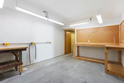 745 Sterling Court, Mahtomedi, MN 55115 - Photo 33