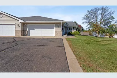 745 Sterling Court, Mahtomedi, MN 55115 - Photo 11