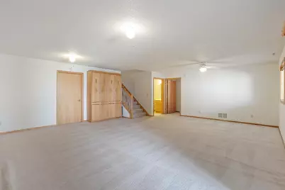 745 Sterling Court, Mahtomedi, MN 55115 - Photo 31