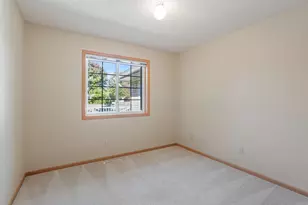 745 Sterling Ct, Mahtomedi, MN 55115 - Photo 19