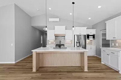 630 7th Avenue NE, Isanti, MN 55040 - Photo 9