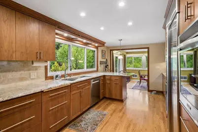 1628 Oakways Street, Minnetonka, MN 55391 - Photo 15