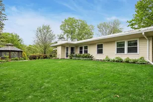 1628 Oakways St, Minnetonka, MN 55391 - Photo 51