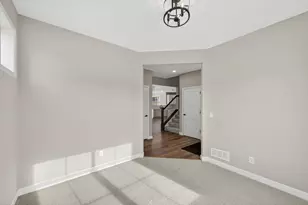 10170 Heather Ln, Corcoran, MN 55374 - Photo 9