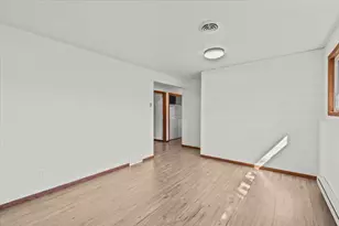 1403 12th N, Wahpeton,  58075 - Photo 27