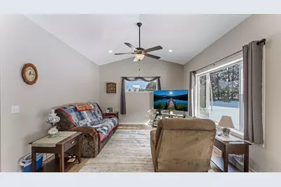 1400 Carriage Hill Drive, Hinckley, MN 55037 - Photo 23