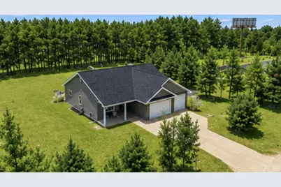 1400 Carriage Hill Drive, Hinckley, MN 55037 - Photo 3