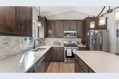 1400 Carriage Hill Drive, Hinckley, MN 55037 - Photo 15