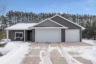 1400 Carriage Hill Dr, Hinckley, MN 55037 - Photo 3