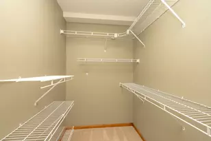 910 Deercreek Pkwy, Belle Plaine, MN 56011 - Photo 17