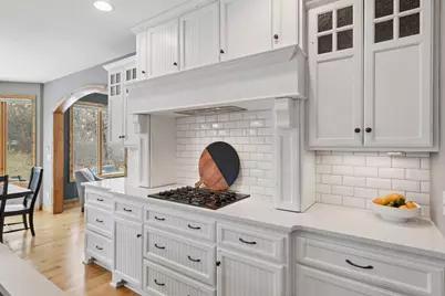 1072 Symphony Lane, Chaska, MN 55318 - Photo 15