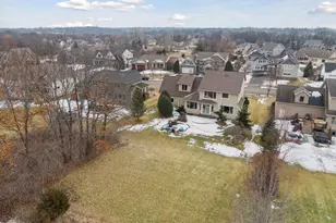 1072 Symphony Ln, Chaska, MN 55318 - Photo 35