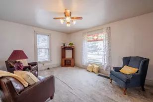 606 W Brown St, Augusta, WI 54722 - Photo 15