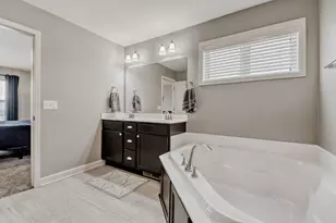 505 6th St Ln N, Lake Elmo, MN 55042 - Photo 9