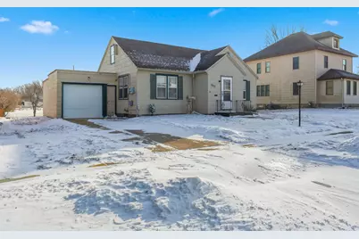 809 3rd Street SW, Waseca, MN 56093 - Photo 37