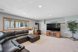 6806 Aldrich Ave N, Brooklyn Center, MN 55430 - Photo 17