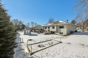 6806 Aldrich Ave N, Brooklyn Center, MN 55430 - Photo 43