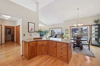 6806 Aldrich Avenue N, Brooklyn Center, MN 55430 - Photo 21