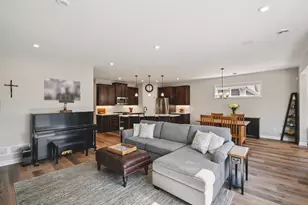 1976 Mulberry Ln, Carver, MN 55315 - Photo 11