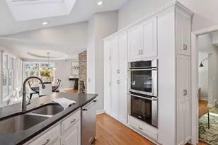 5521 Halifax Ln, Edina, MN 55424 - Photo 19