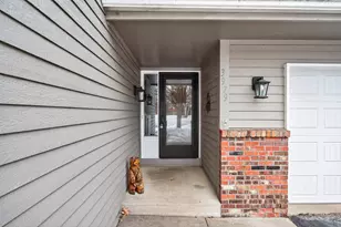 3979 Woodview Dr, Vadnais Heights, MN 55127 - Photo 5