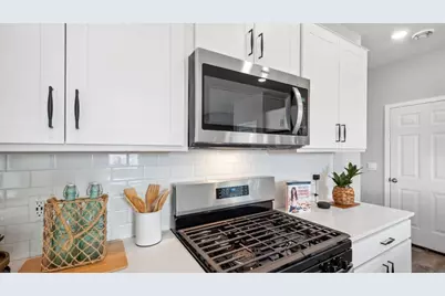 12823 Lawrence Way, Rogers, MN 55374 - Photo 5