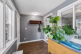 1726 4th St E, Saint Paul, MN 55106 - Photo 3