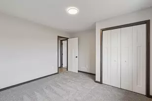 21423 Cottonwood St NW, Oak Grove, MN 55448 - Photo 25