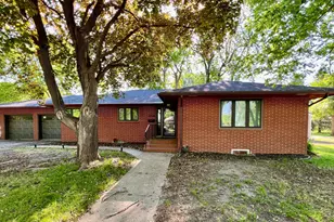 424 S Gaulke St, Appleton, MN 56208 - Photo 5