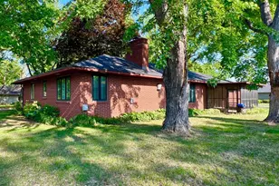 424 S Gaulke St, Appleton, MN 56208 - Photo 3