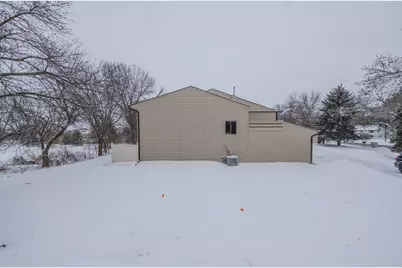 85 121st Avenue NW, Coon Rapids, MN 55448 - Photo 41