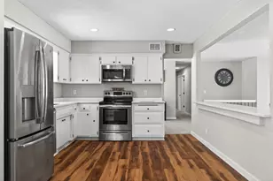 7148 Glenross Rd, Woodbury, MN 55125 - Photo 5