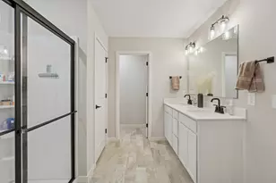 6219 Highland Hills Ln S, Cottage Grove, MN 55016 - Photo 15