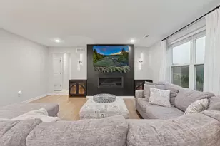 6219 Highland Hills Ln S, Cottage Grove, MN 55016 - Photo 5