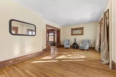 1121 Hague Avenue, Saint Paul, MN 55104 - Photo 9