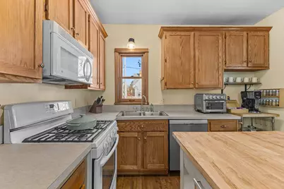 1121 Hague Avenue, Saint Paul, MN 55104 - Photo 21