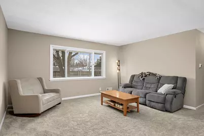 814 Fireside Drive, Apple Valley, MN 55124 - Photo 7