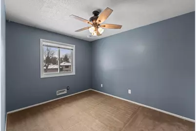 7591 Irvin Avenue Court S, Cottage Grove, MN 55016 - Photo 15