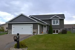 1642 Beaver Way, New Richmond, WI 54017 - Photo 33