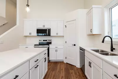 3734 33rd Street S, Moorhead, MN 56560 - Photo 9