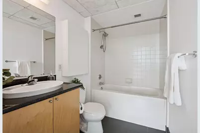 8161 33rd Avenue S #609, Bloomington, MN 55425 - Photo 17