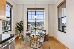 317 Groveland Ave, Minneapolis, MN 55403 - Photo 9